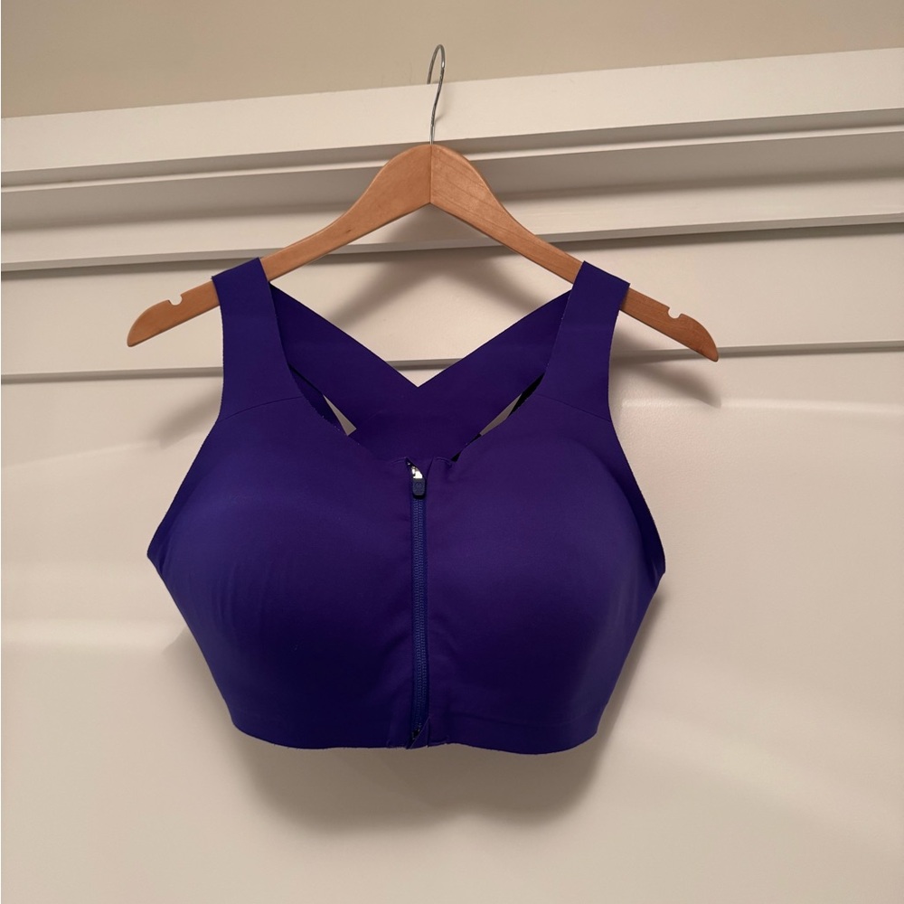 Lululemon High Impact Zip-Front Sports Bra 38D